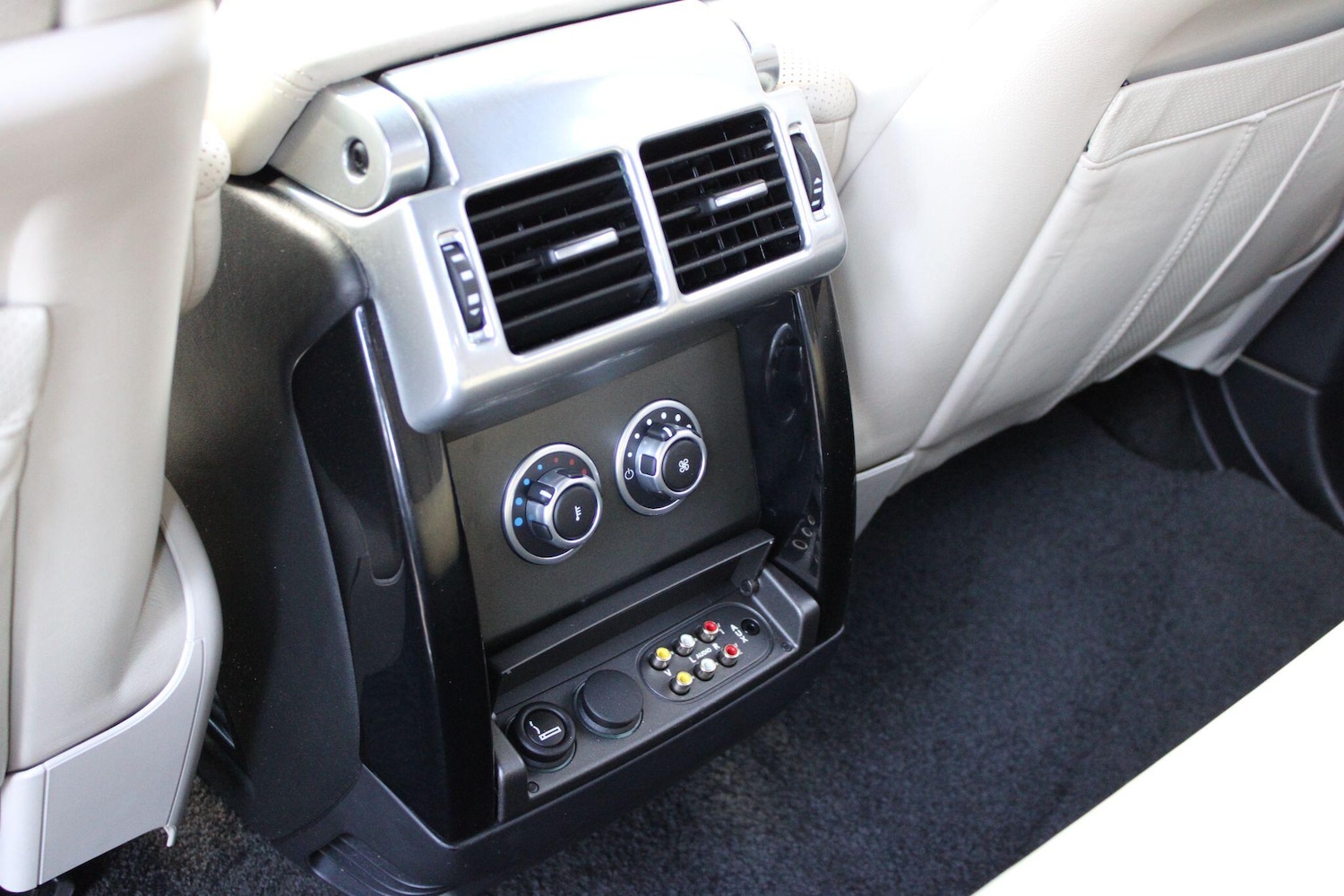 Used Land Rover Range Rover 2011 for sale - 76728206: Photo 18