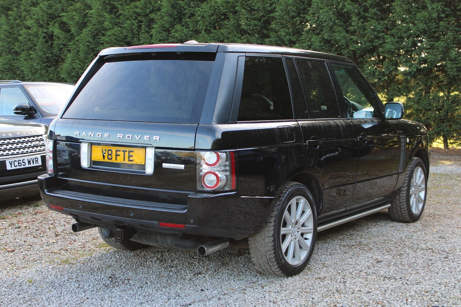 Used Land Rover Range Rover 2011 for sale - 76728206: Photo 2