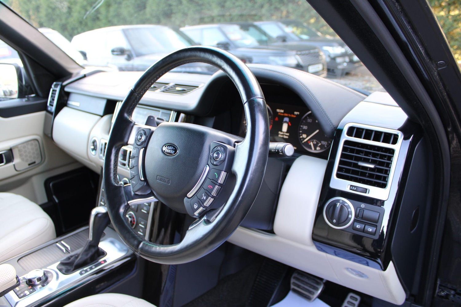 Used Land Rover Range Rover 2011 for sale - 76728206: Photo 21