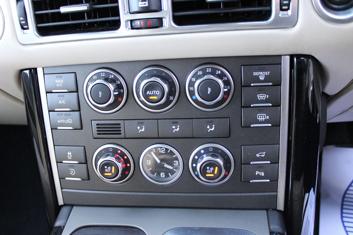 Used Land Rover Range Rover 2011 for sale - 76728206: Photo 24