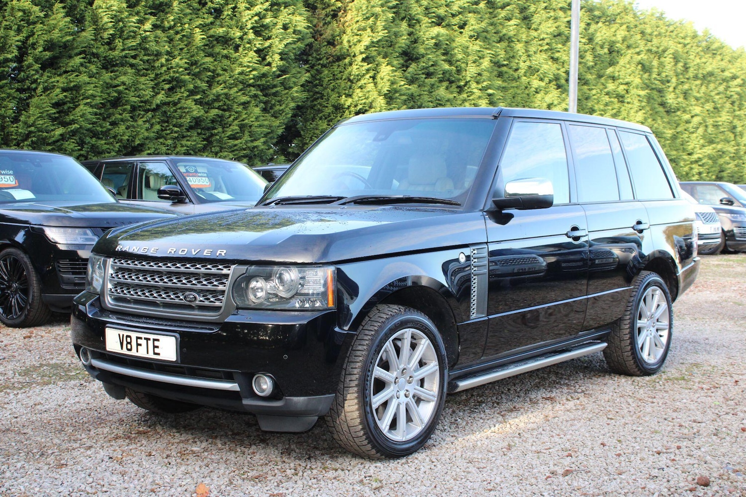 Used Land Rover Range Rover 2011 for sale - 76728206: Photo 4