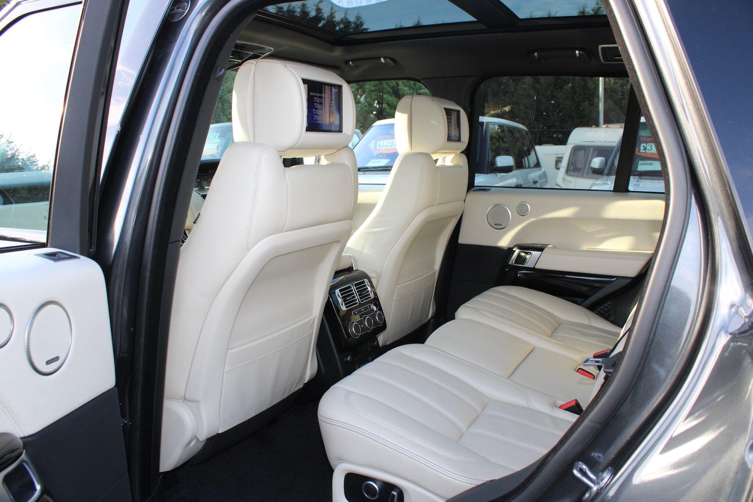 Used Land Rover Range Rover 2017 for sale - 77345298: Photo 9