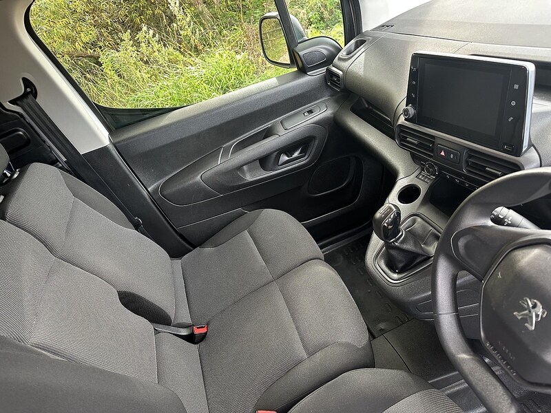 Used Peugeot Partner 2021 for sale - 76392303: Photo 20