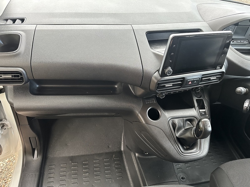 Used Peugeot Partner 2021 for sale - 76392303: Photo 27