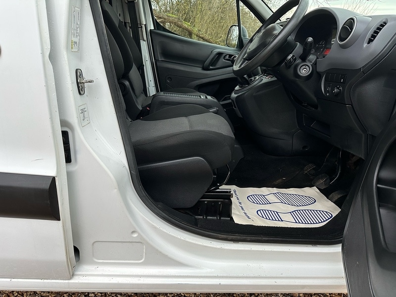 Used Peugeot Partner 2017 for sale - 76836685: Photo 12