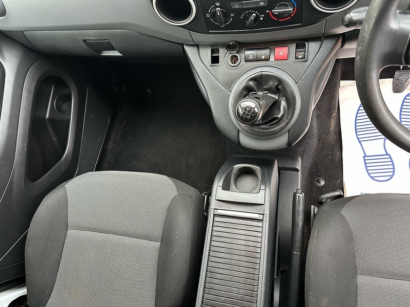 Used Peugeot Partner 2017 for sale - 76836685: Photo 22