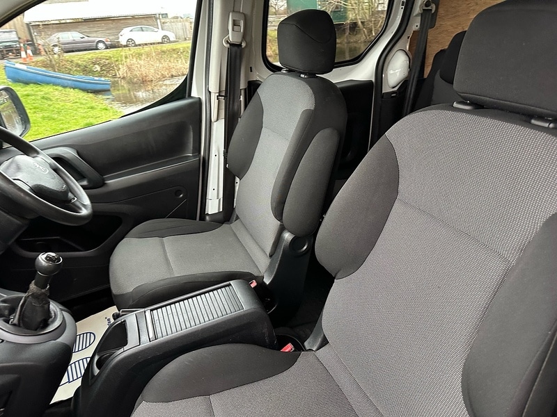 Used Peugeot Partner 2017 for sale - 76836685: Photo 23