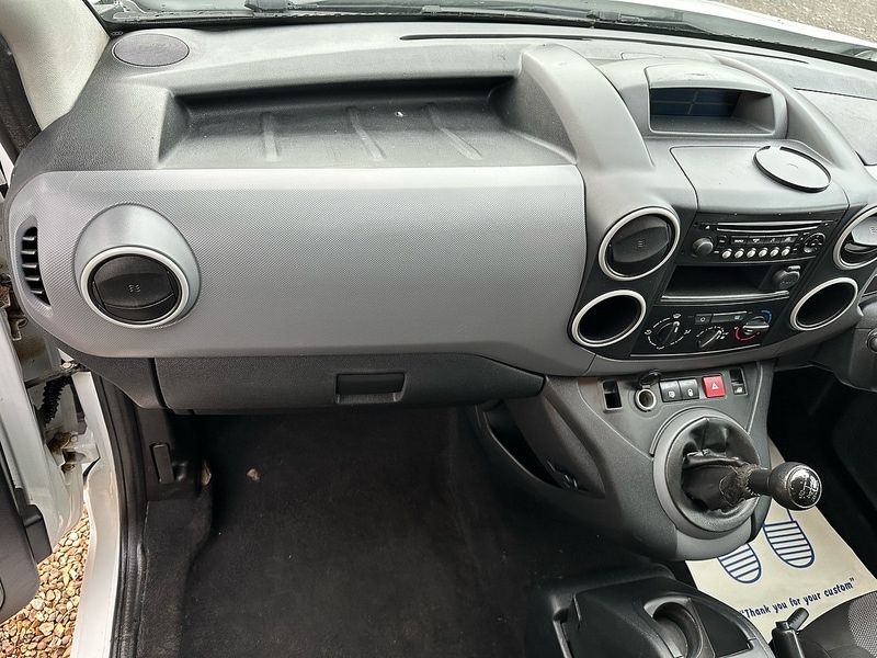 Used Peugeot Partner 2017 for sale - 76836685: Photo 26