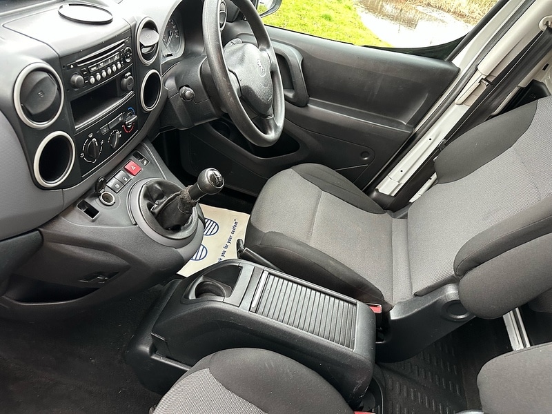 Used Peugeot Partner 2017 for sale - 76836685: Photo 27