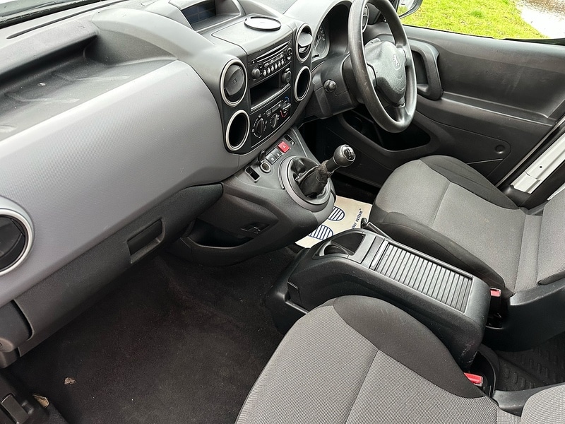 Used Peugeot Partner 2017 for sale - 76836685: Photo 28