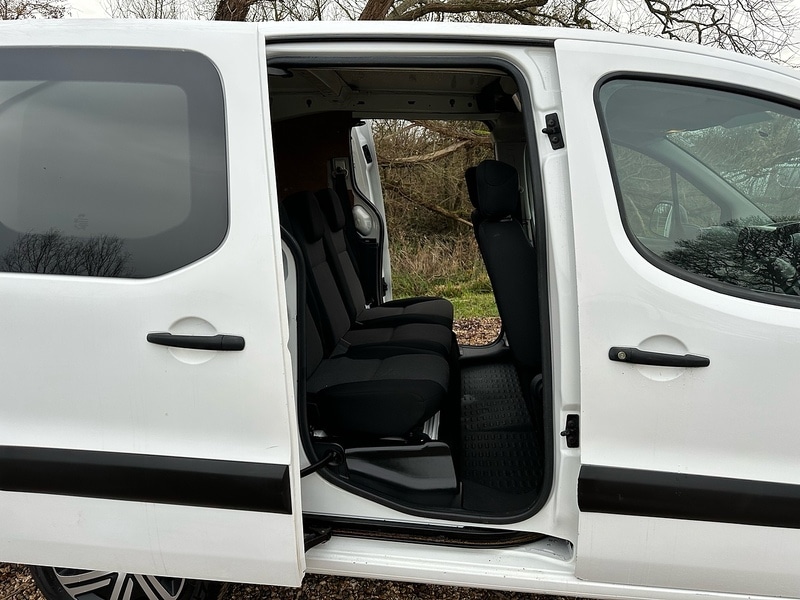 Used Peugeot Partner 2017 for sale - 76836685: Photo 30
