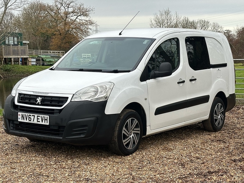 Used Peugeot Partner 2017 for sale - 76836685: Photo 4