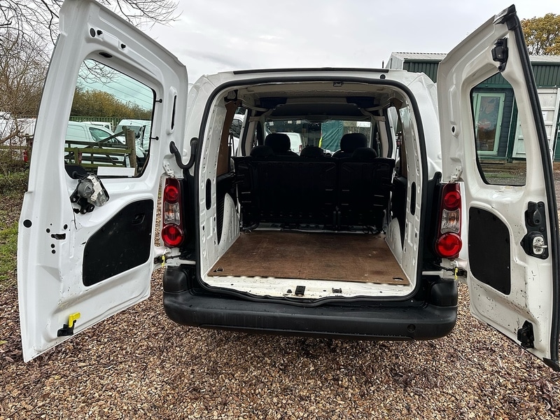 Used Peugeot Partner 2017 for sale - 76836685: Photo 40