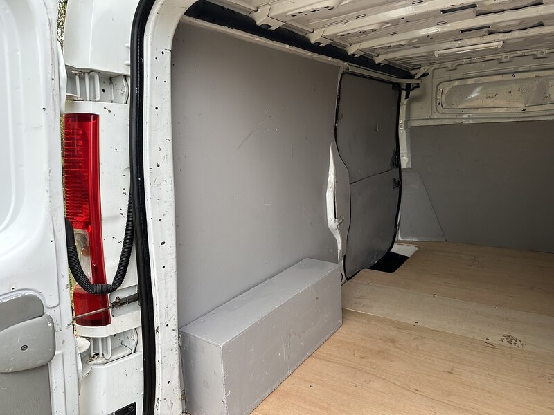 Used Vauxhall Vivaro 2013 for sale - 76320068: Photo 18
