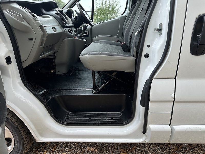 Used Vauxhall Vivaro 2013 for sale - 76320068: Photo 32