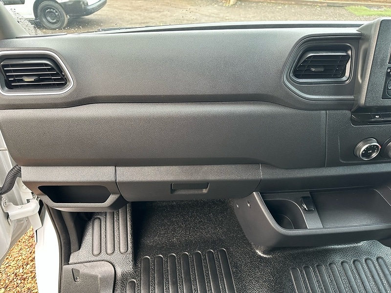 Used Vauxhall Movano 2020 for sale - 76844669: Photo 31