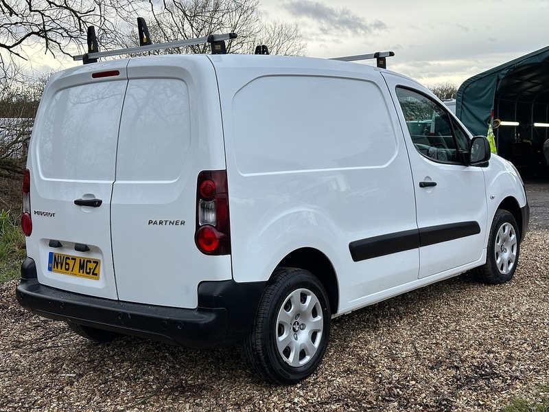 Used Peugeot Partner 2018 for sale - 77118261: Photo 11