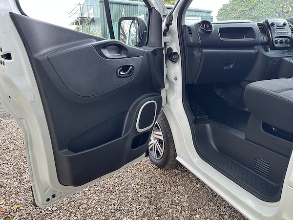 Used Vauxhall Vivaro 2019 for sale - 76163675: Photo 22