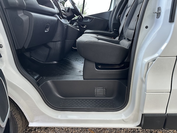 Used Vauxhall Vivaro 2019 for sale - 76163675: Photo 23