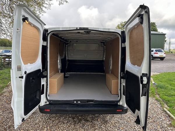 Used Vauxhall Vivaro 2019 for sale - 76163675: Photo 32