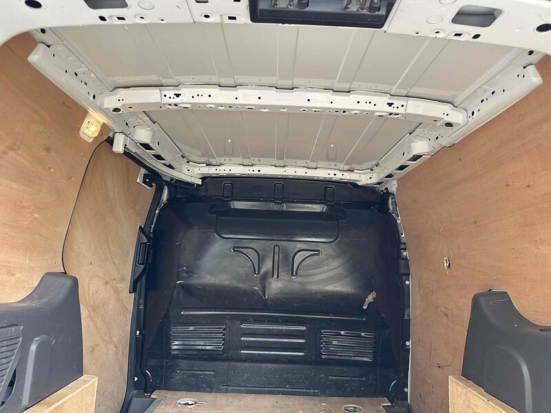 Vehicle 44