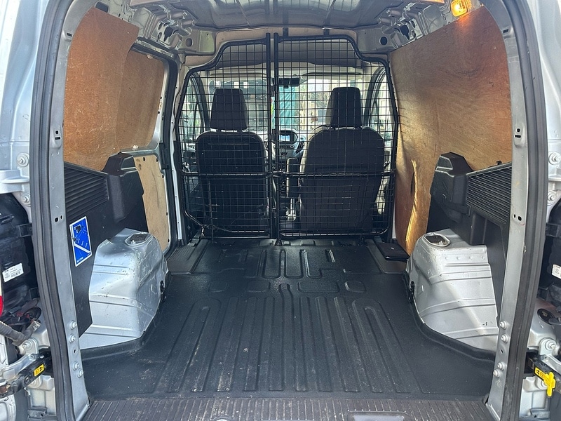Used Ford Transit Courier 2019 for sale - 77303150: Photo 33