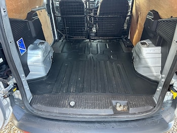 Used Ford Transit Courier 2019 for sale - 77303150: Photo