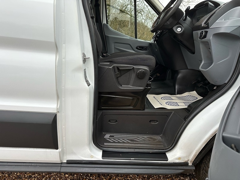 Used Ford Transit 2017 for sale - 76982586: Photo 11