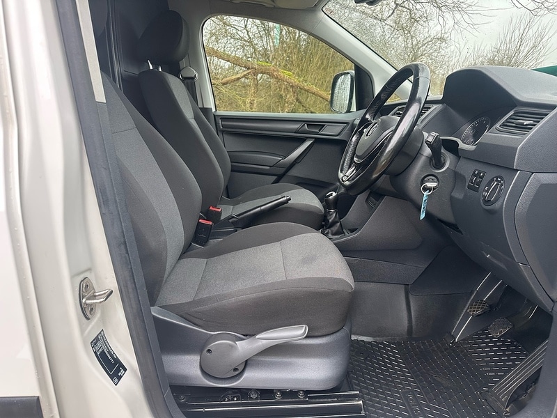 Used Volkswagen Caddy Maxi 2017 for sale - 77447056: Photo 18