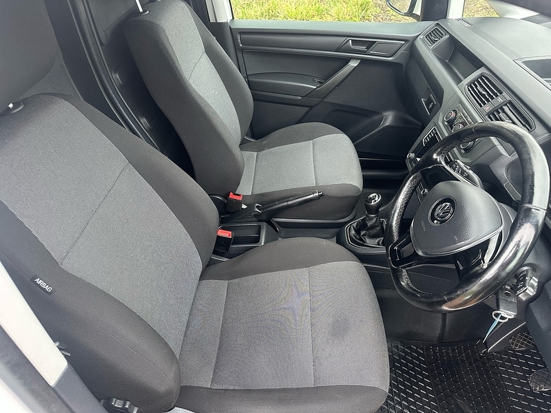 Used Volkswagen Caddy Maxi 2017 for sale - 77447056: Photo 22