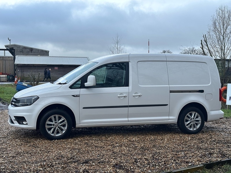Used Volkswagen Caddy Maxi 2017 for sale - 77447056: Photo 9