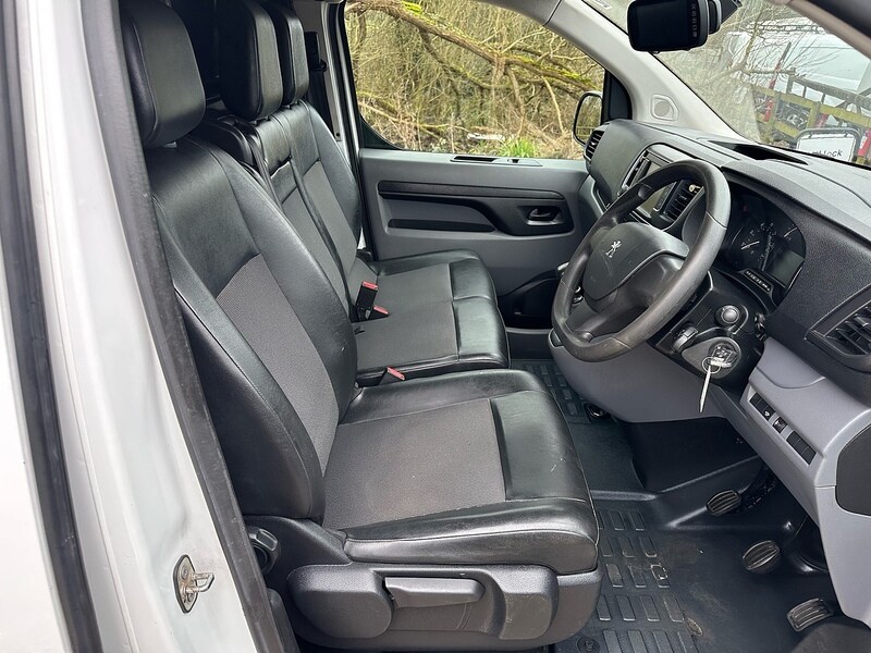 Used Peugeot Expert 2020 for sale - 77609500: Photo 20