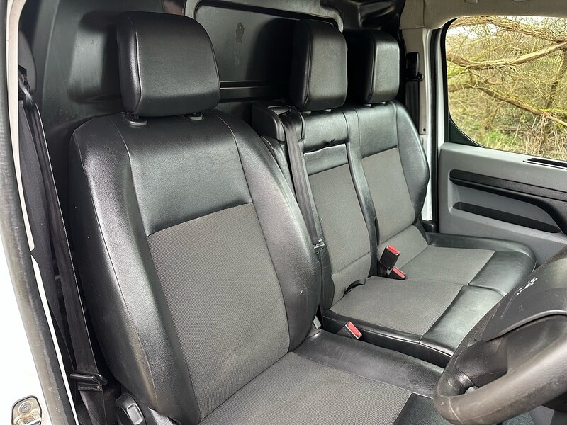 Used Peugeot Expert 2020 for sale - 77609500: Photo 24