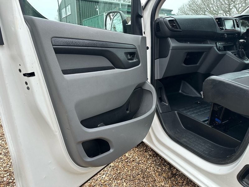 Used Peugeot Expert 2020 for sale - 77609500: Photo 34