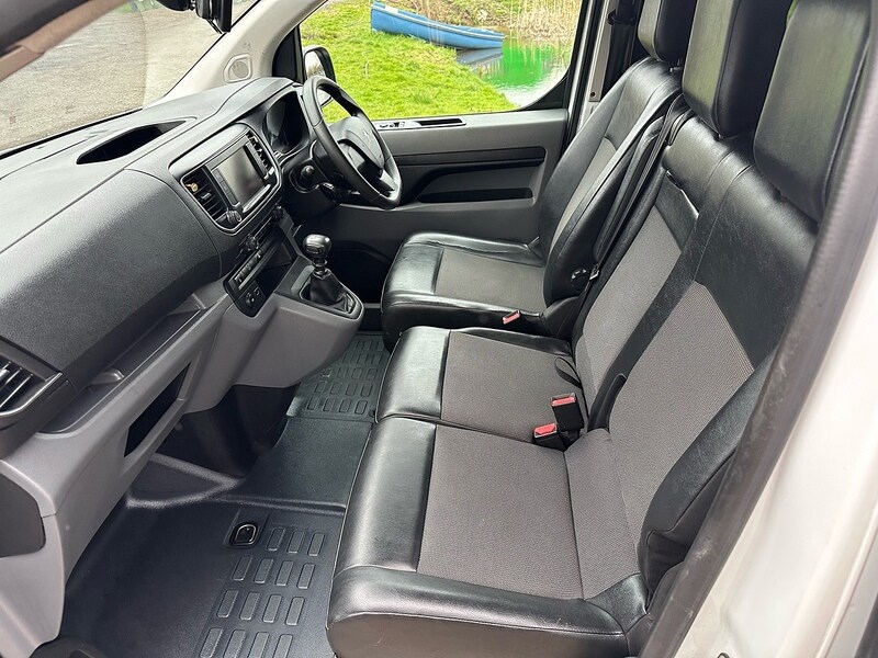 Used Peugeot Expert 2020 for sale - 77609500: Photo 37