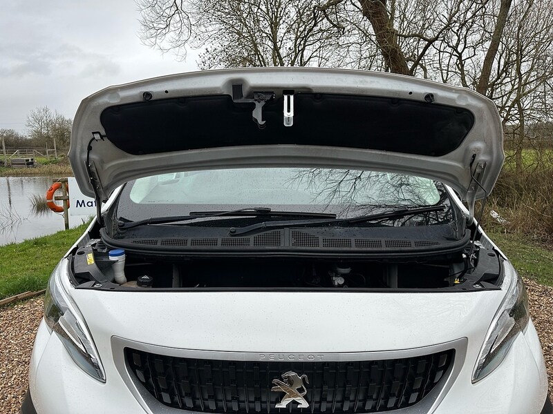 Used Peugeot Expert 2020 for sale - 77609500: Photo 51