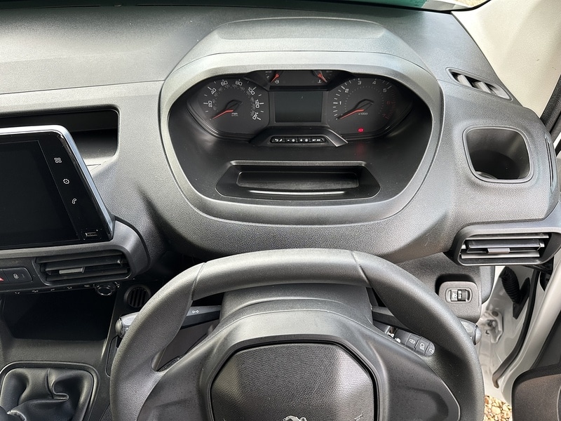 Used Peugeot Partner 2021 for sale - 76430538: Photo 24