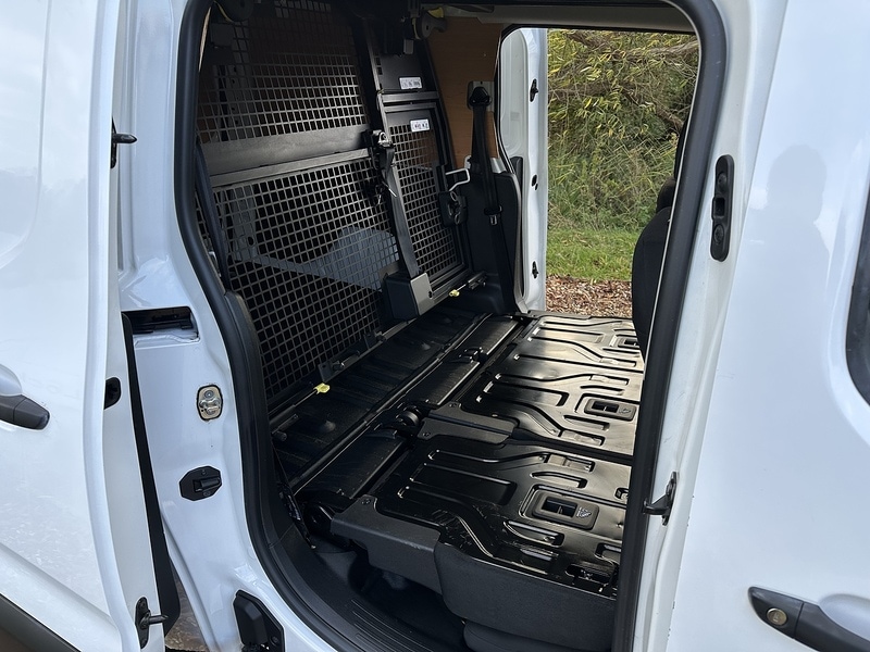 Used Peugeot Partner 2021 for sale - 76430538: Photo 35