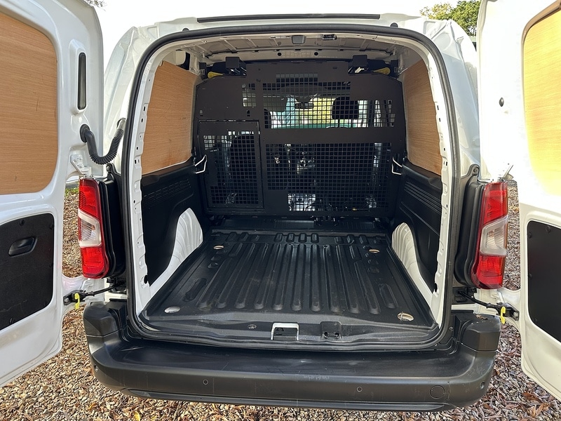 Used Peugeot Partner 2021 for sale - 76430538: Photo 45