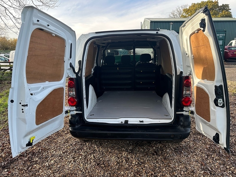 Used Peugeot Partner 2017 for sale - 76844670: Photo 10