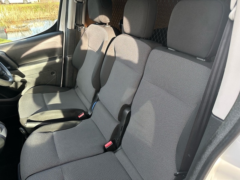 Used Peugeot Partner 2017 for sale - 76844670: Photo 31