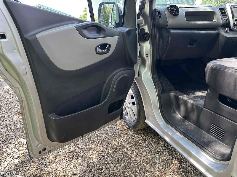 Vehicle 27