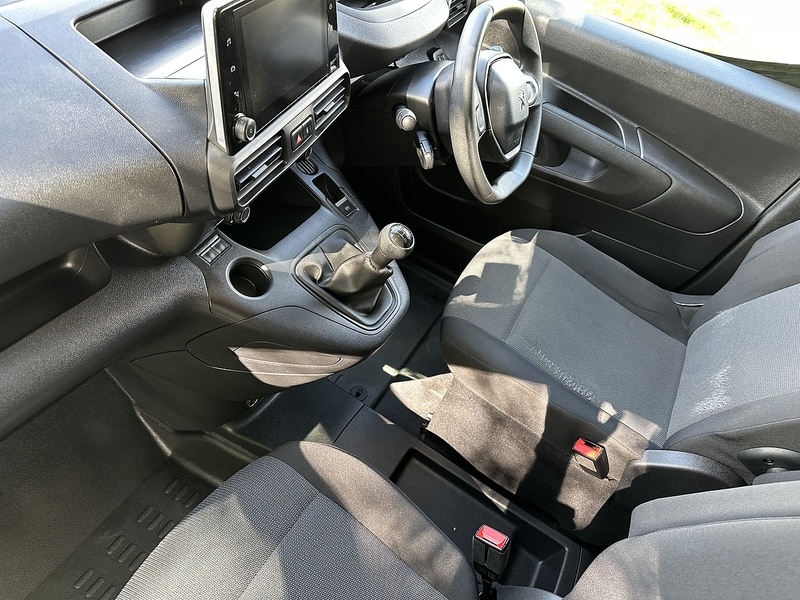 Used Peugeot Partner 2020 for sale - 76368324: Photo 29