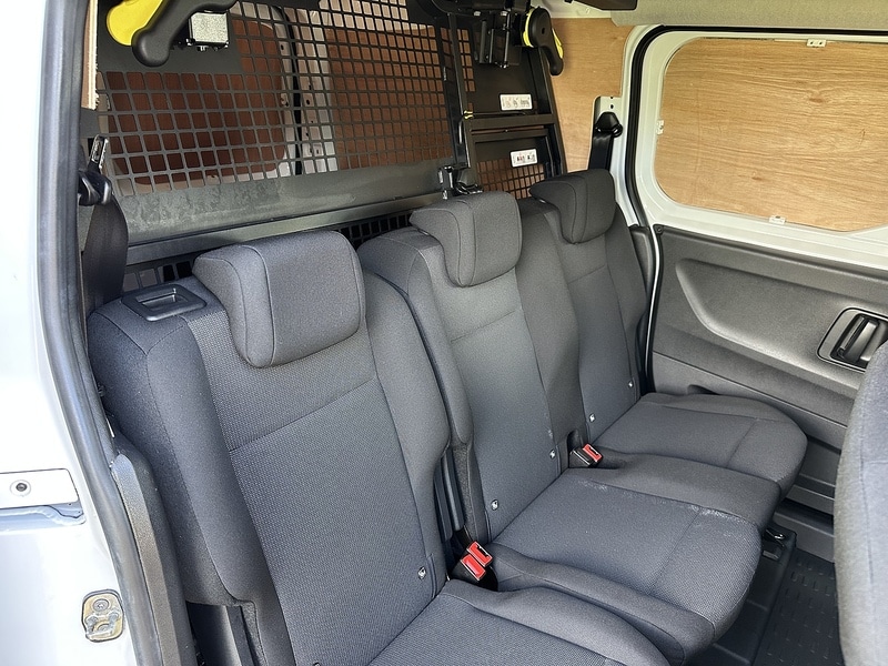 Used Peugeot Partner 2020 for sale - 76368324: Photo 32