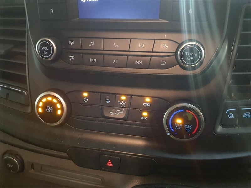 Used Ford Transit Custom 2020 for sale - 77605243: Photo 6