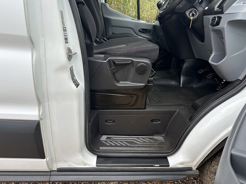 Used Ford Transit 2018 for sale - 76163676: Photo 31