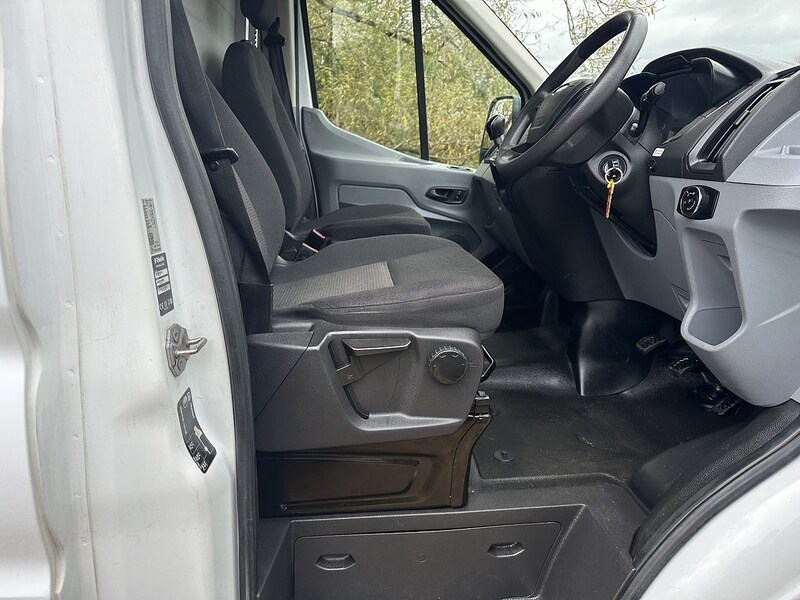 Used Ford Transit 2018 for sale - 76163676: Photo 32
