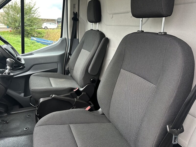 Used Ford Transit 2018 for sale - 76163676: Photo 42
