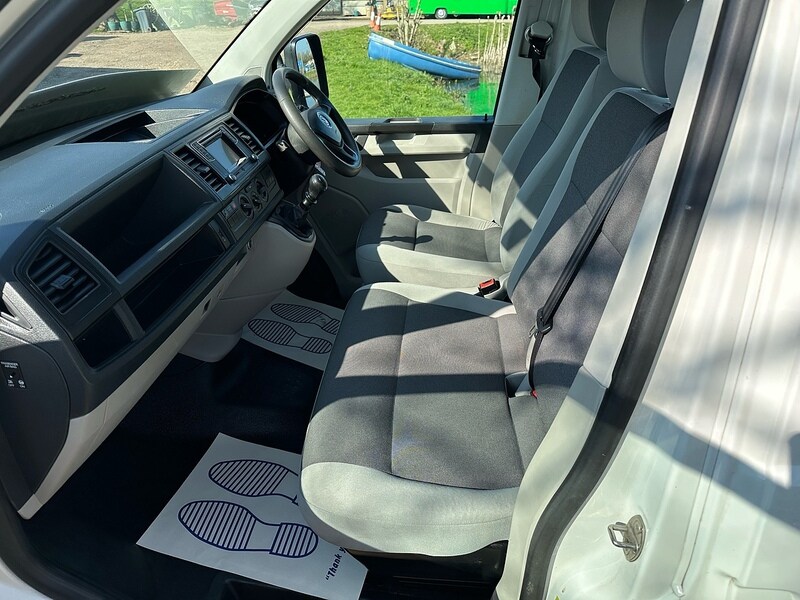 Used Volkswagen Transporter 2018 for sale - 77953551: Photo 6