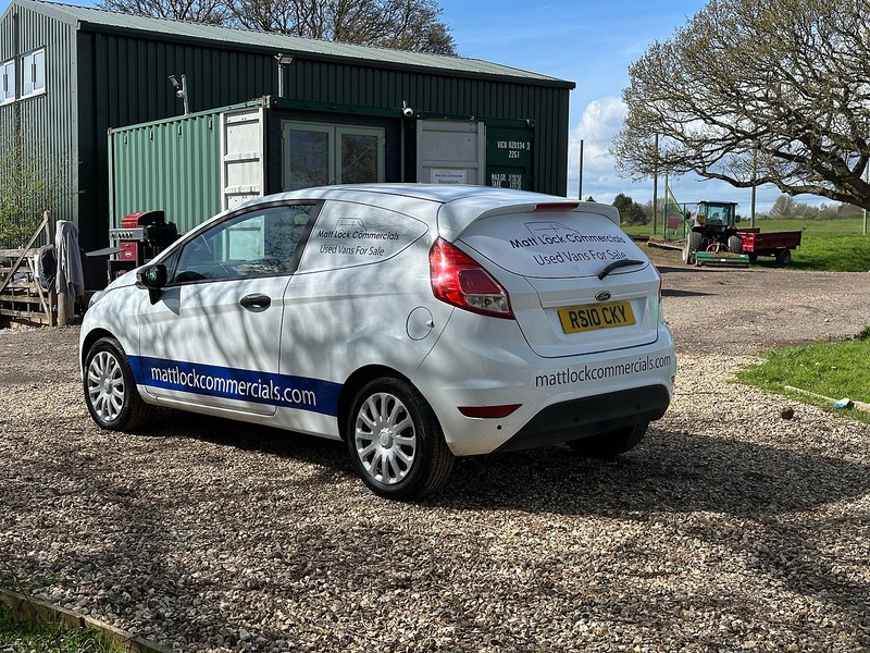 Used Ford Fiesta 2015 for sale - 78140833: Photo 14